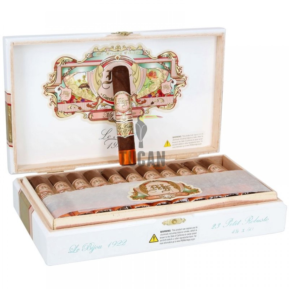 Le Bijou 1922 Petit Robusto