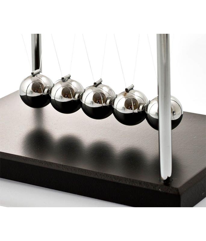 The Source Newton’s Cradle Το εκκρεμές του Νεύτωνα 52745 Είδη Γραφείου